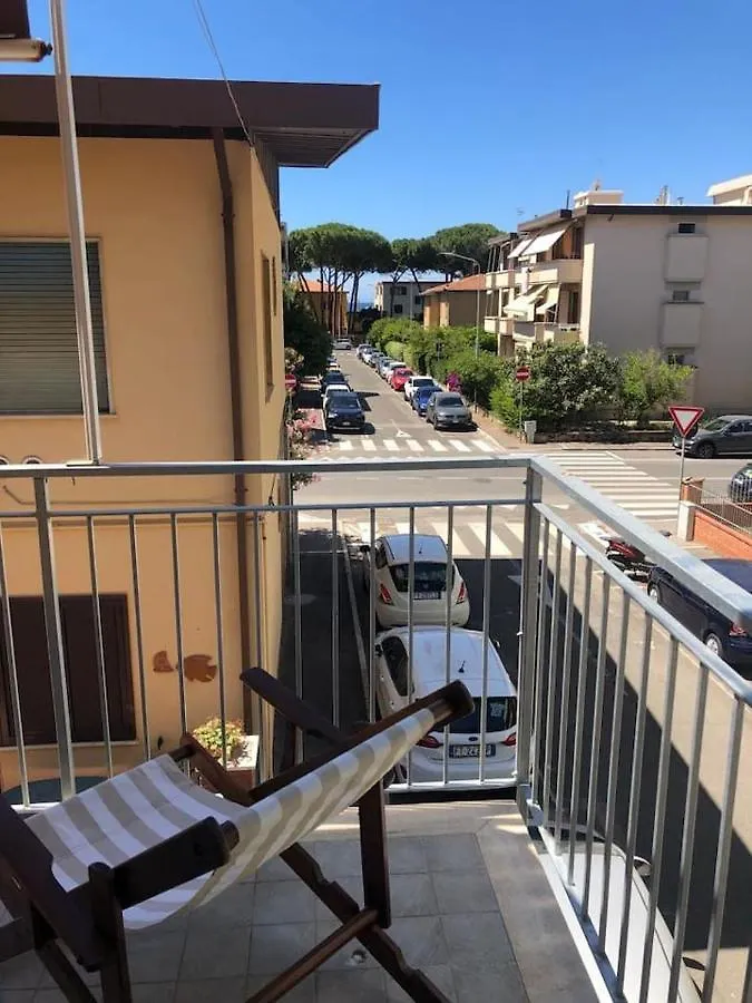 Follonica Toscana 100 M Dal Mare Pratoranieri Big Holiday home